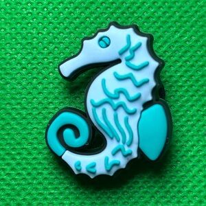 🌼 (5/$10 or 10/$15) NEW “Beach Life” Croc Charm Collection Seahorse VSCO